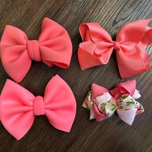 Girls Alligator Clip Bows Pink